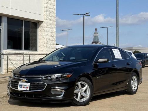 2017 Chevrolet Malibu 1LS