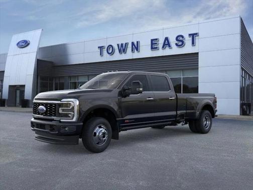 2025 Ford F-350 Platinum
