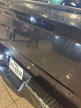 Brilliant Black Crystal Pearlcoat 2016 RAM 1500 Tradesman/Express