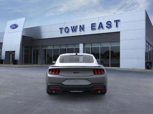 2025 Ford Mustang GT