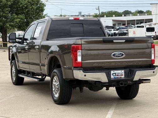 Caribou Metallic 2017 Ford F-250 XLT