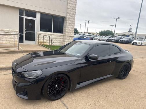 Black Sapphire Metallic 2024 BMW M2