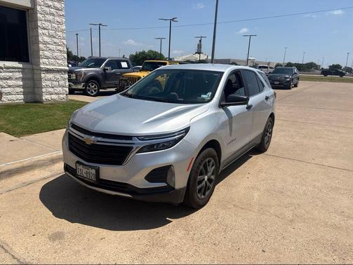 Silver Ice Metallic 2022 Chevrolet Equinox 1LT