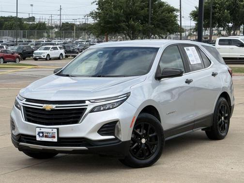 Silver Ice Metallic 2022 Chevrolet Equinox 1LT