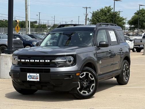 Carbonized Gray Metallic 2024 Ford Bronco Sport Outer Banks