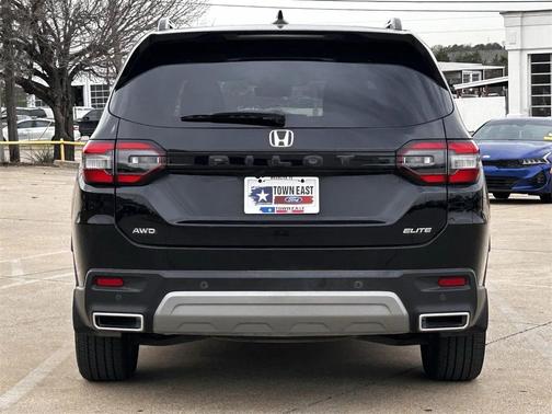 2024 Honda Pilot Elite