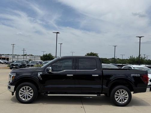 Agate Black Metallic 2026 Ford F-150 Lariat