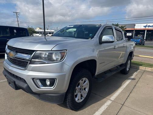 Silver Ice Metallic 2019 Chevrolet Colorado LT