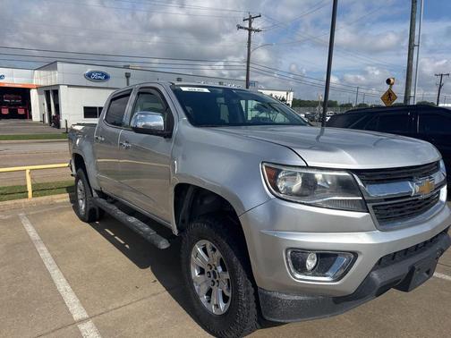 Silver Ice Metallic 2019 Chevrolet Colorado LT
