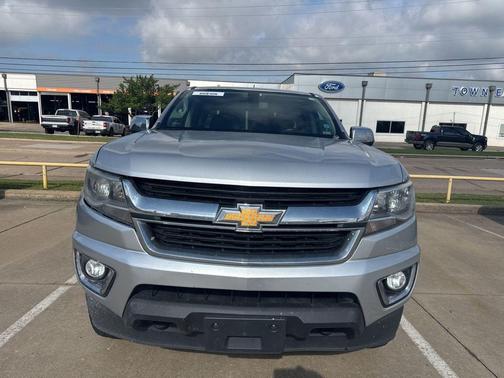 Silver Ice Metallic 2019 Chevrolet Colorado LT
