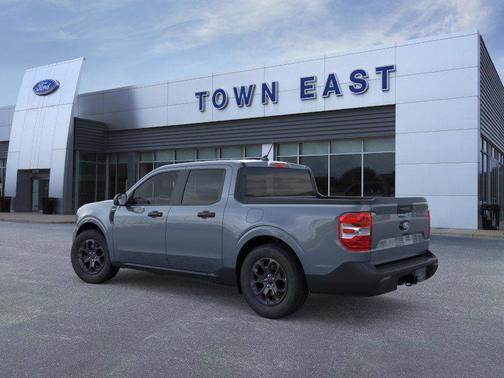 Azure Gray Metallic Tri-Coat 2026 Ford Maverick XLT