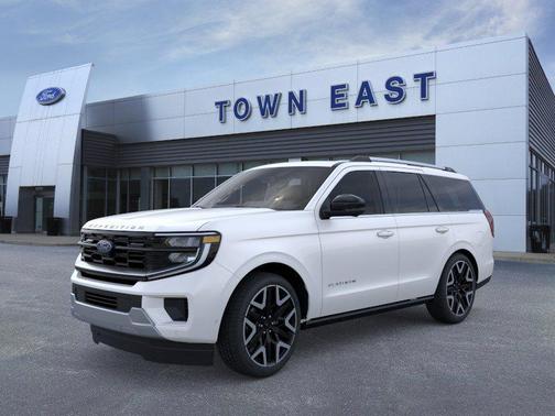 Star White Metallic Tri-Coat 2026 Ford Expedition Platinum