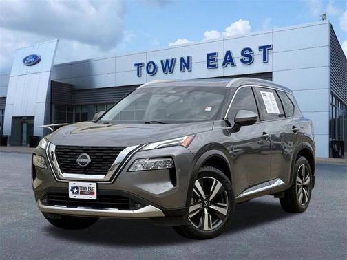 2022 Nissan Rogue Platinum