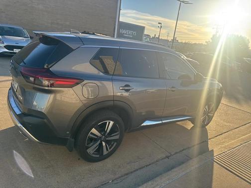 2022 Nissan Rogue Platinum