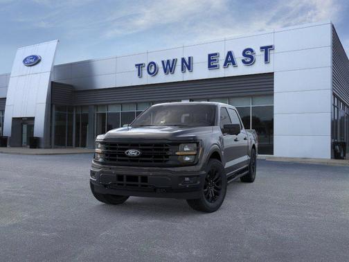 Agate Black Metallic 2026 Ford F-150 XLT