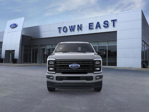 Avalanche 2026 Ford F-350 Platinum