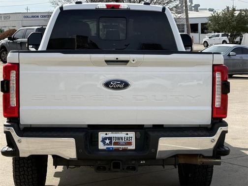 2023 Ford F-350 Lariat