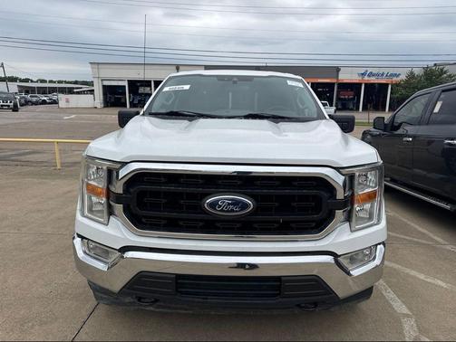 Oxford White 2021 Ford F-150 XLT