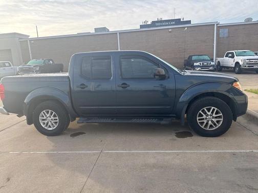 2017 Nissan Frontier SV
