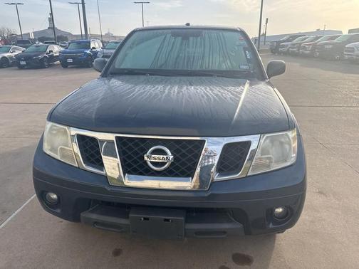 2017 Nissan Frontier SV