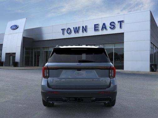 Vapor Blue Metallic 2026 Ford Explorer ST-Line