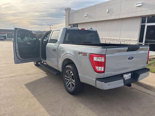 Avalanche 2023 Ford F-150 XL