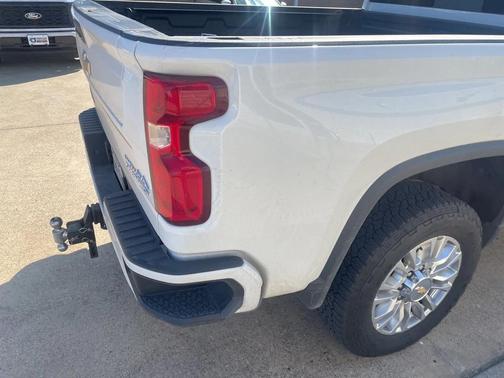 2022 Chevrolet Silverado 2500 High Country