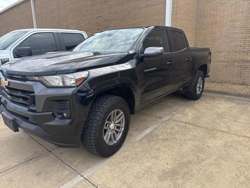 2023 Chevrolet Colorado LT