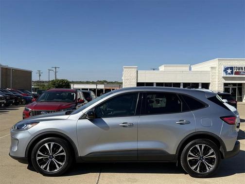 2021 Ford Escape SE