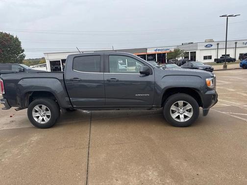 2017 GMC Canyon SLE