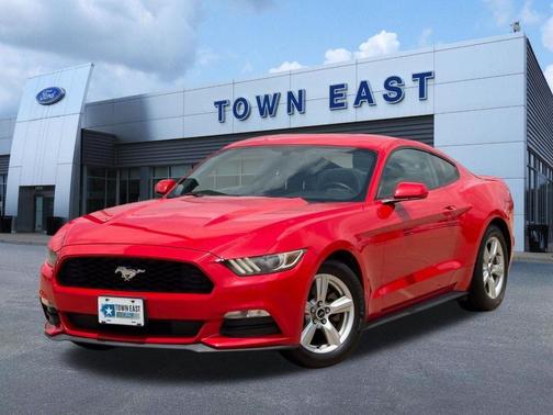 Race Red 2017 Ford Mustang V6