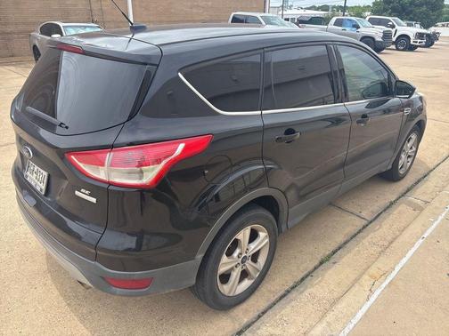 Shadow Black 2016 Ford Escape SE