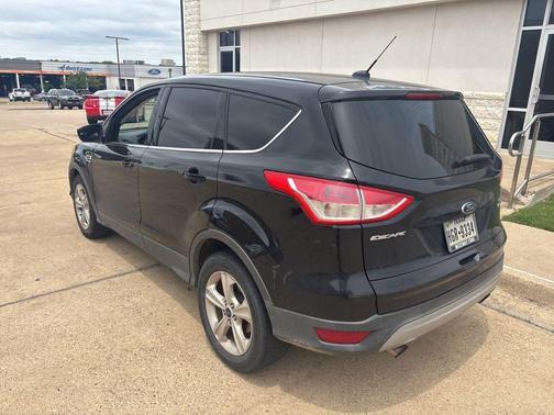 Shadow Black 2016 Ford Escape SE