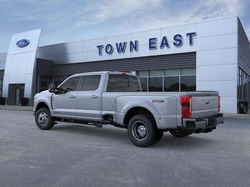 2026 Ford F-350 Lariat