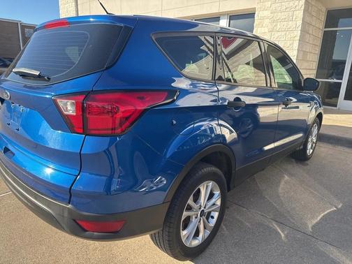 2019 Ford Escape S