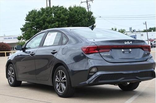 2022 Kia Forte LXS