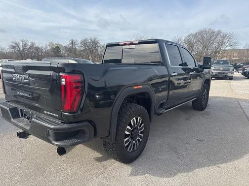 2024 GMC Sierra 2500 Denali Ultimate