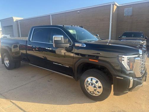 2024 GMC Sierra 3500 Denali