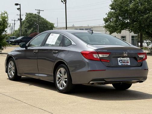 Modern Steel Metallic 2018 Honda Accord LX