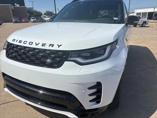 2024 Land Rover Discovery P360 Dynamic SE
