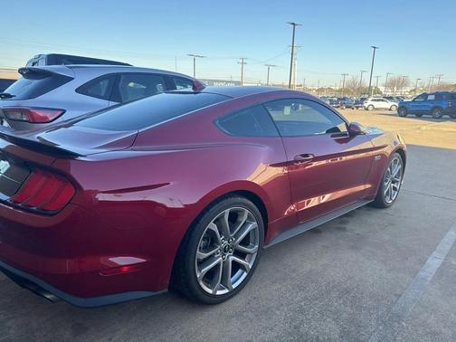 2022 Ford Mustang GT Premium