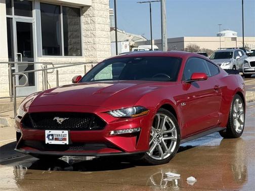 2022 Ford Mustang GT Premium