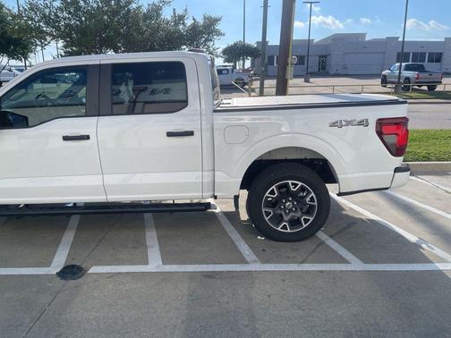 Oxford White 2024 Ford F-150 STX