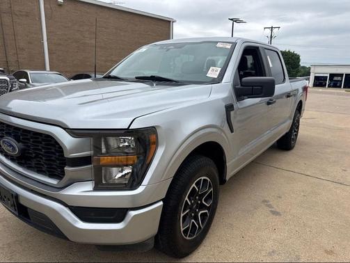 Iconic Silver Metallic 2023 Ford F-150 XL