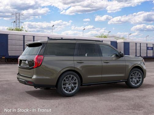 Marsh Gray 2027 Ford Expedition Platinum