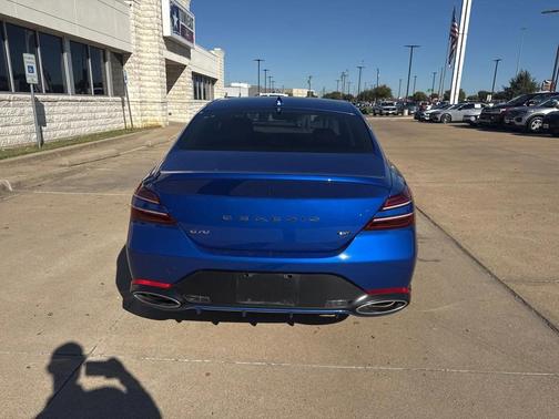 2023 Genesis G70 3.3T RWD