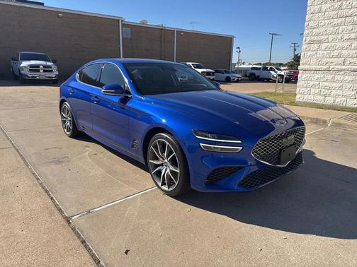 2023 Genesis G70 3.3T RWD