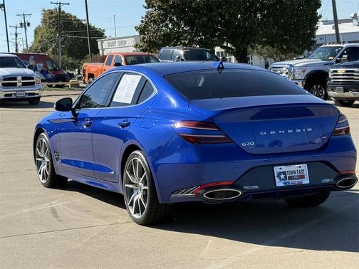 2023 Genesis G70 3.3T RWD
