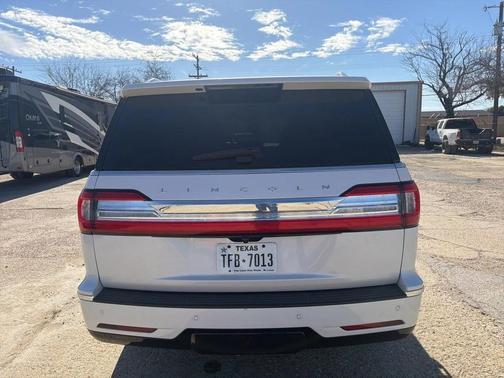 2019 Lincoln Navigator L Reserve