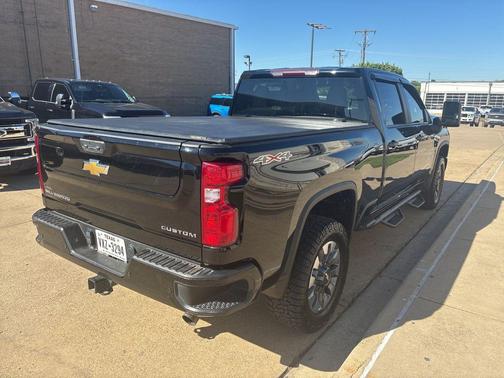 Black 2024 Chevrolet Silverado 2500 Custom
